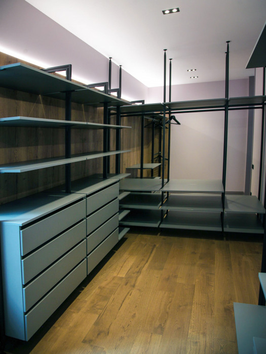 Wardrobe (M. bedroom)